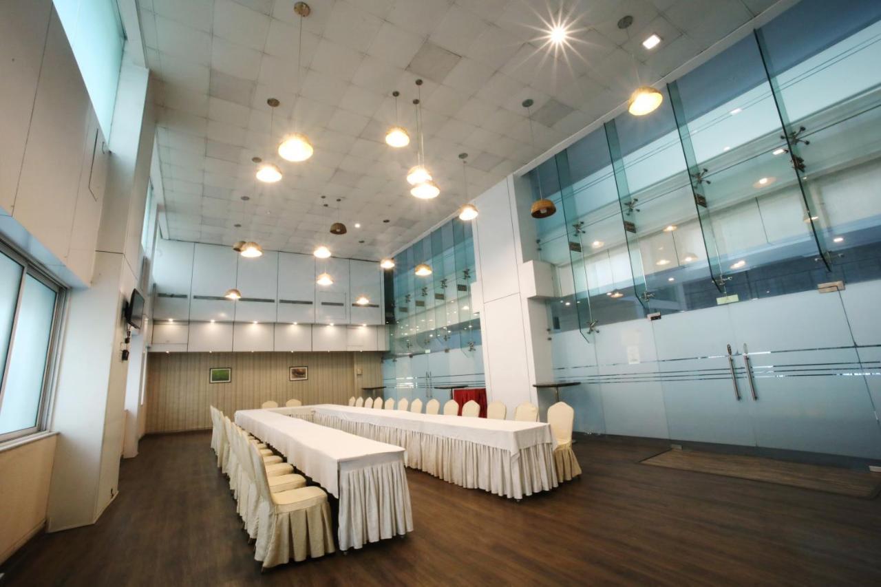 Hotel The Byke Suraj Plaza Thane Zewnętrze zdjęcie