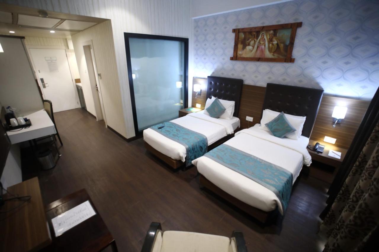 Hotel The Byke Suraj Plaza Thane Zewnętrze zdjęcie