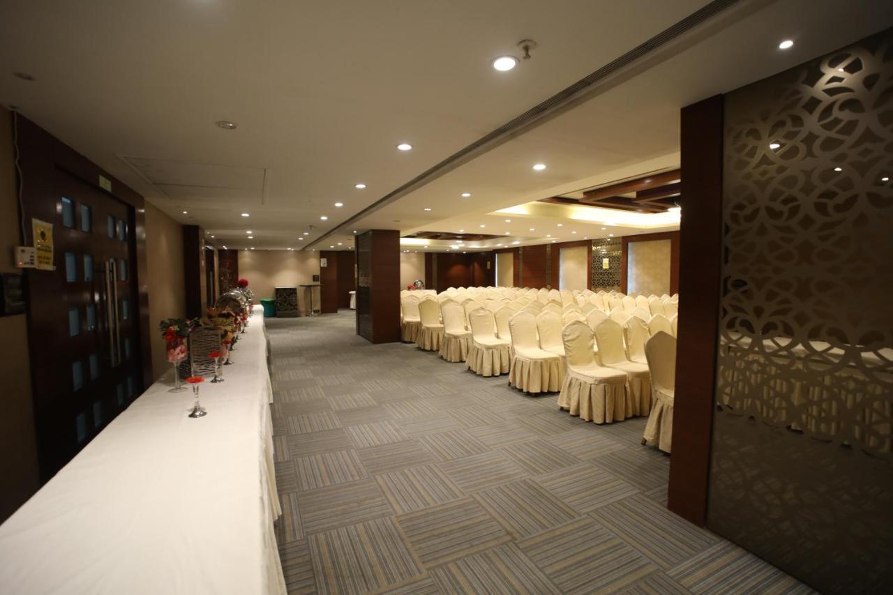 Hotel The Byke Suraj Plaza Thane Zewnętrze zdjęcie
