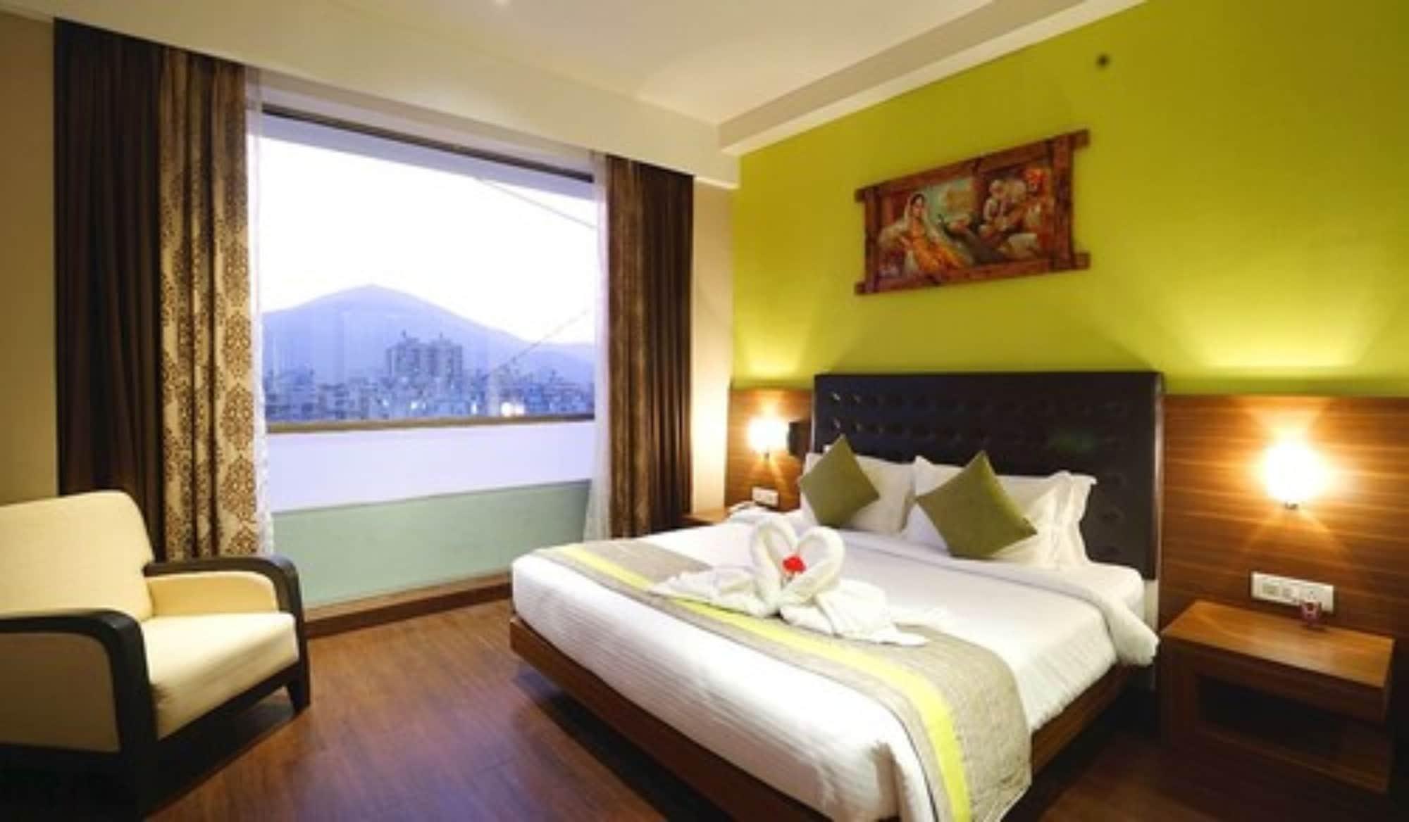Hotel The Byke Suraj Plaza Thane Zewnętrze zdjęcie