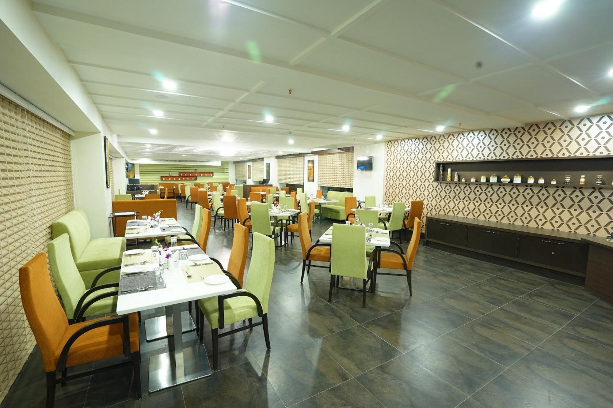Hotel The Byke Suraj Plaza Thane Zewnętrze zdjęcie