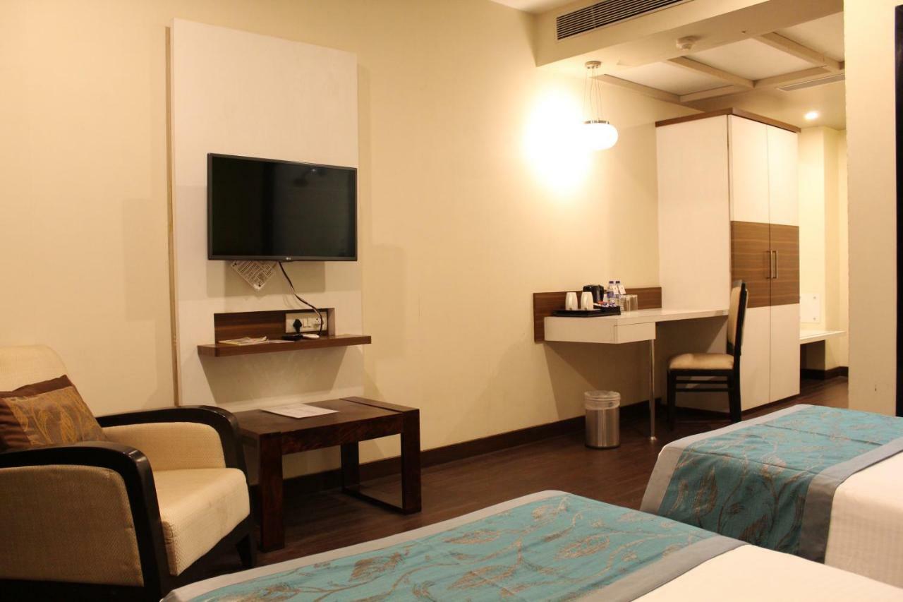 Hotel The Byke Suraj Plaza Thane Zewnętrze zdjęcie
